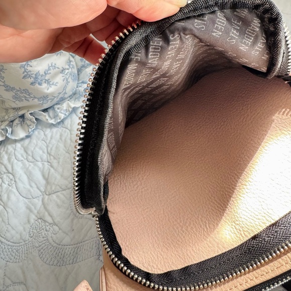 Steve Madden Blush Pink Embossed Crossbody - Picture 9 of 14